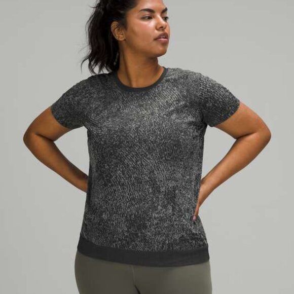 lululemon athletica Tops - Lululemon Swiftly Breathe Crew in Black/White